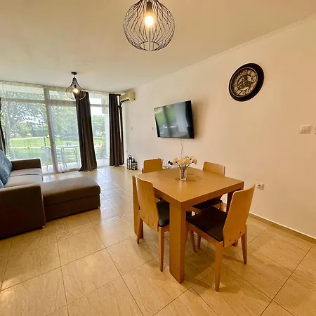 Modern One-bedroom In Diamant By Menada Apartamento Sveti Vlas