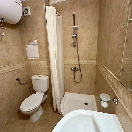 Modern One-bedroom In Diamant By Menada Sveti Vlas